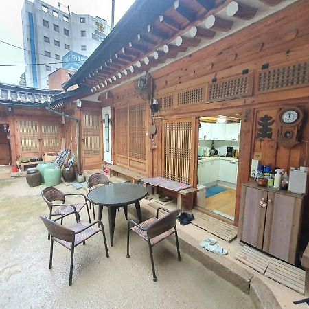 NamHyunDang - Hanok Korean Traditional House Seoul Bagian luar foto
