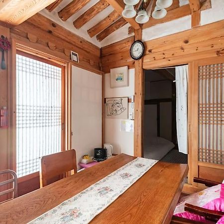 NamHyunDang - Hanok Korean Traditional House Seoul Bagian luar foto