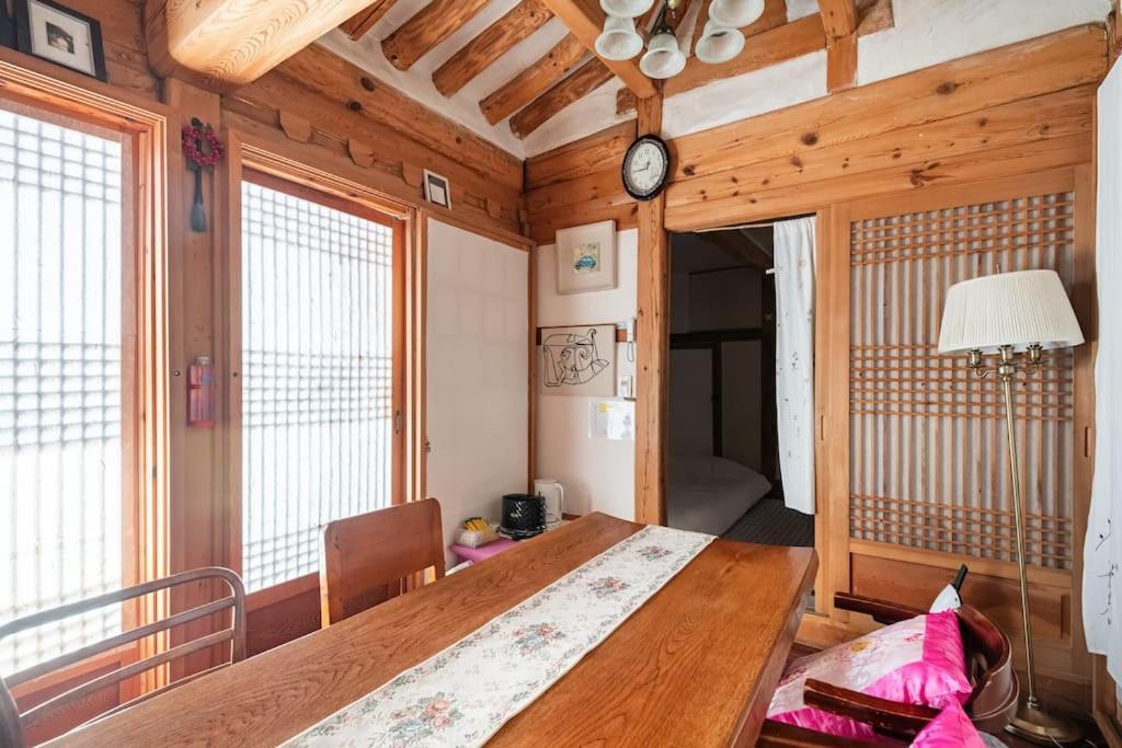 NamHyunDang - Hanok Korean Traditional House Seoul Bagian luar foto